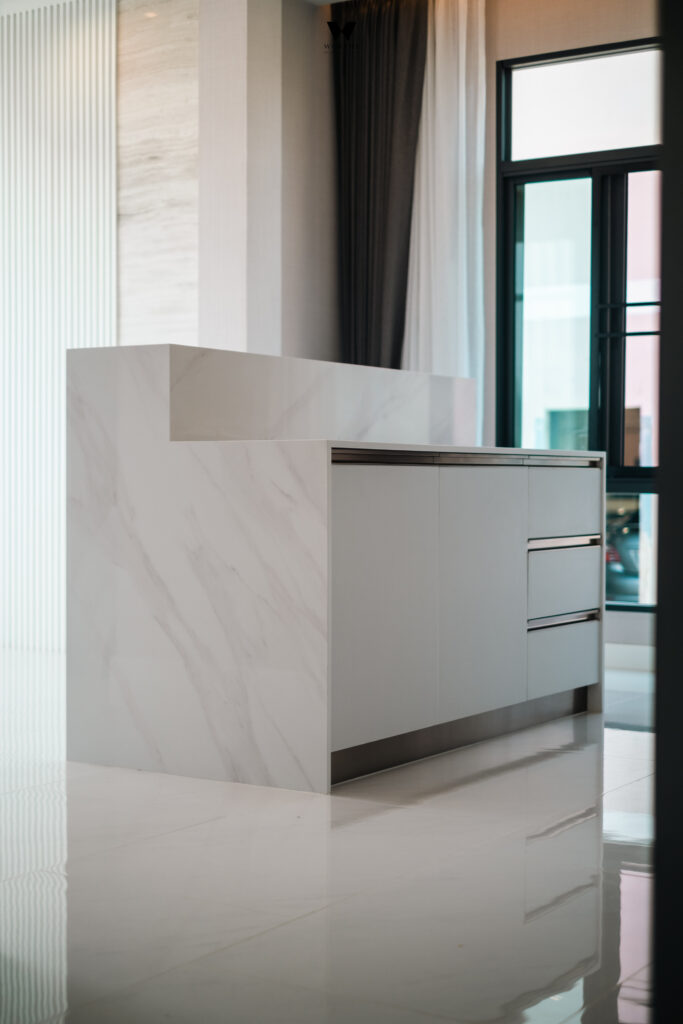 ออกแบบ Built in Modern Luxury
